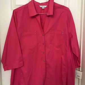 NWT Pink Mid Sleeve Button-Front Shirt